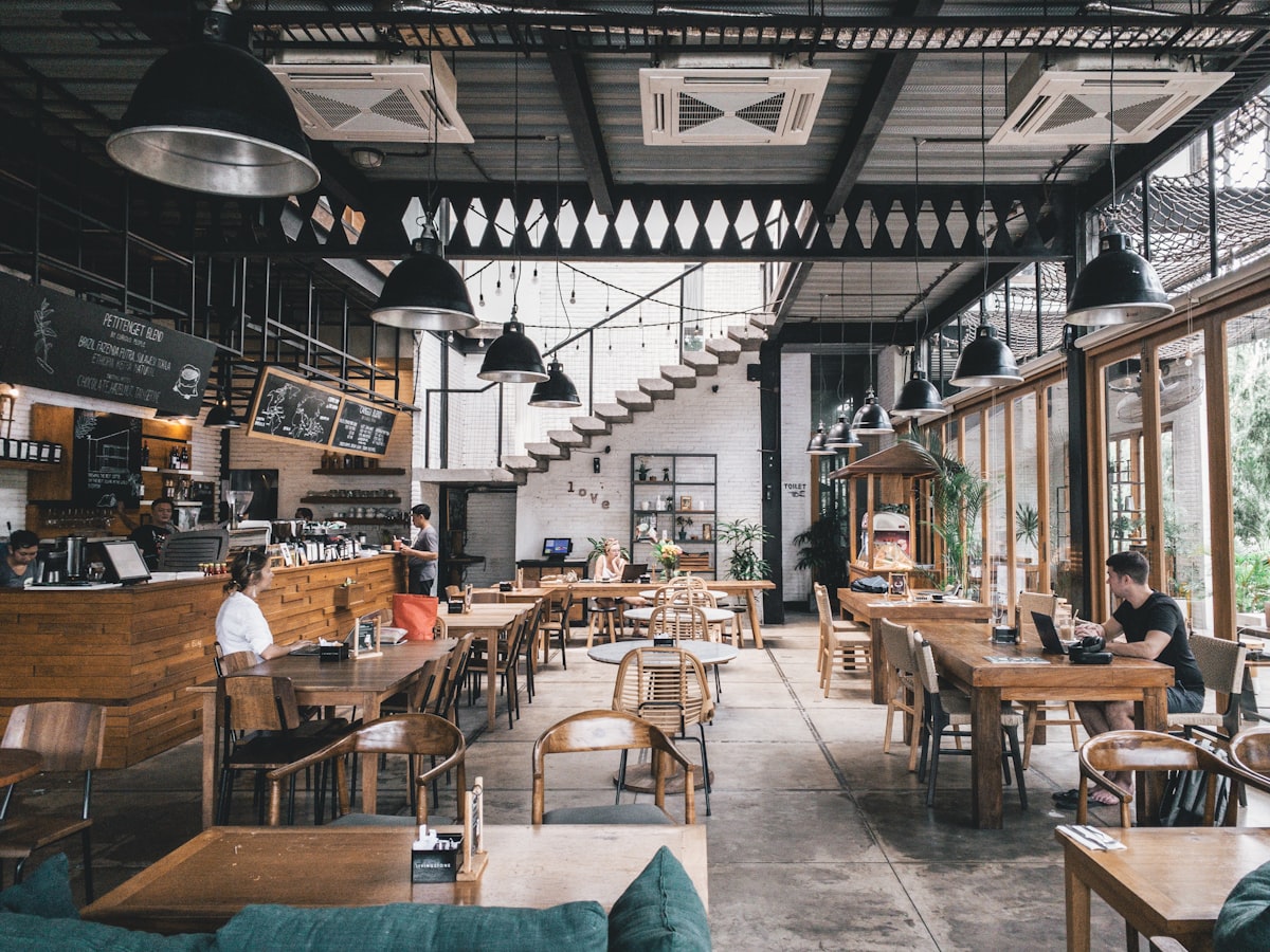 Ox and Finch — scenic spot in Glasgow